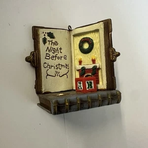 Noche antes de Navidad 1989 adorno de Navidad Wangs Int sin cuerda 2,5"" - Imagen 1 de 3