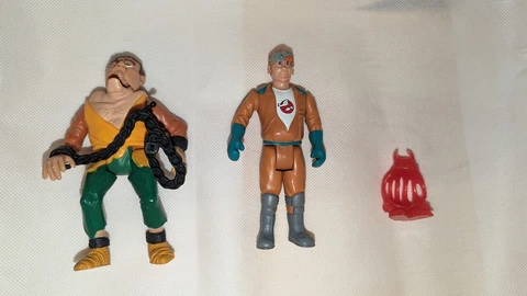 Vintage Lot of 2 Real Ghostbusters Kenner Action Figures - Ray, Quasimodo Cover