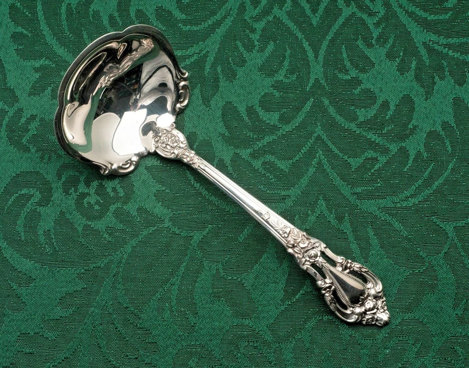 Eloquence by Lunt Sterling Silver Gravy Ladle 6.5" - Image 1 of 1