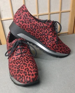 DESIGNER MARLENE PRIETO  Women’s Sz 40 ~ US 9 Urban Sneakers Shoes Made in Spain - Picture 1 of 12
