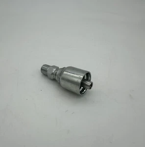 MPX-06-04 (Pack de 50) Raccords à sertir Tuyau 3/8" x 1/4" Tuyau mâle pivotant - Photo 1 sur 4