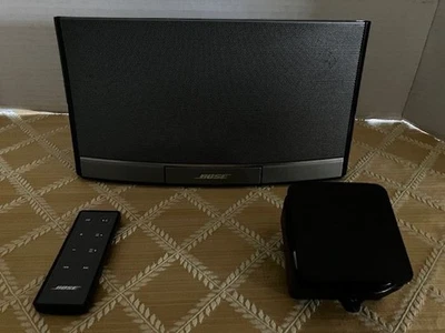 Sistema de música digital portátil Bose SoundDock CON control remoto y fuente de alimentación Foto 1 de 4