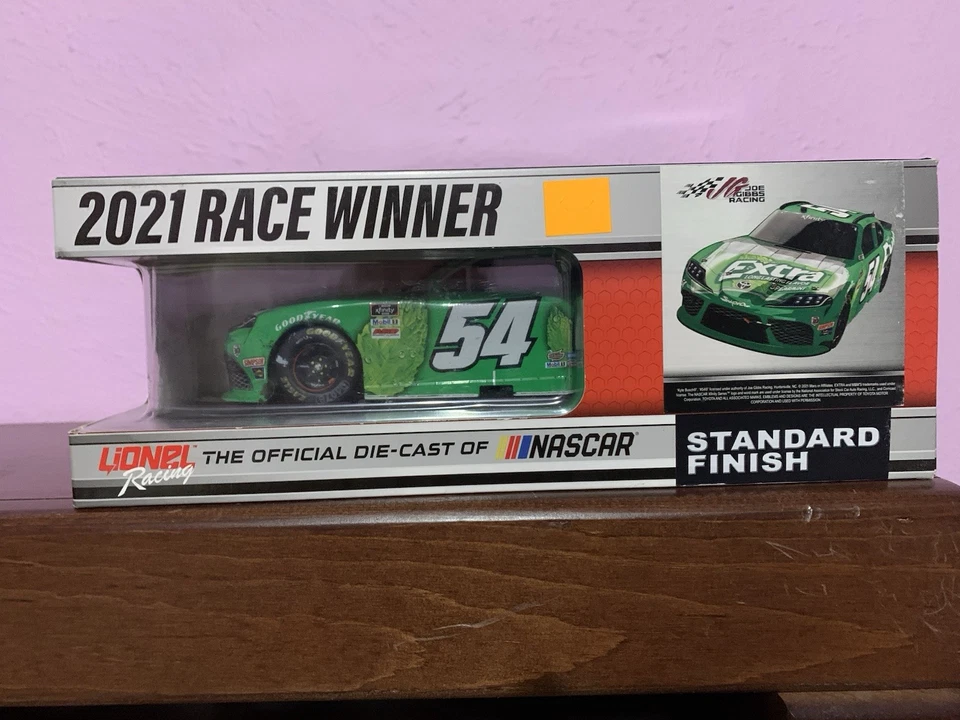 2021 Denny Hamlin Race Winner Standard Finish Xfinity Extra Spearmint Gum No54 - Изображение 1 из 3