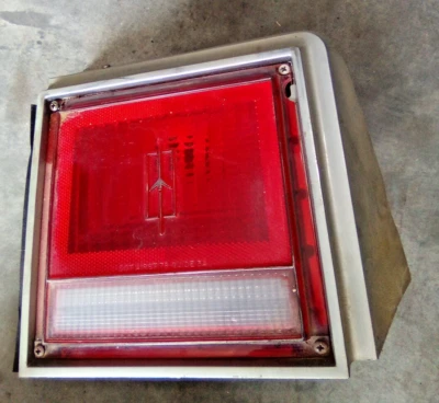 1978-80 Oldsmobile Cutlass салон задний фонарь OEM LH LOC-172DG - Изображение 1 из 4