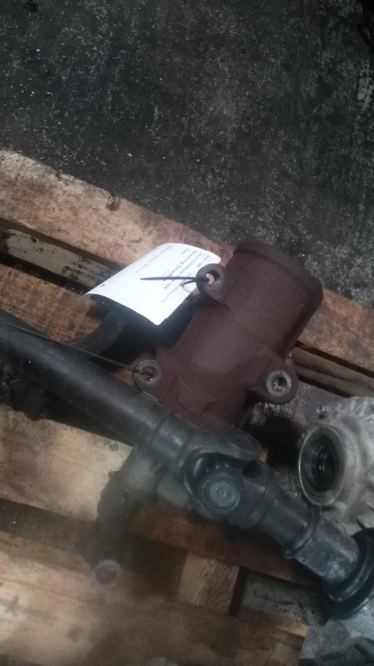 Used Rack and Pinion Assembly fits: 2017 Chevrolet Express 2500 van  Grade A Foto 1 de 4