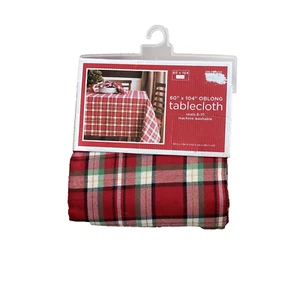 Christmas 60”X 104” Oblong Tablecloth New - Picture 1 of 3
