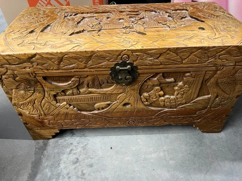 CARVED WOOD CHEST VINTAGE ORNATE CHINESE Cover