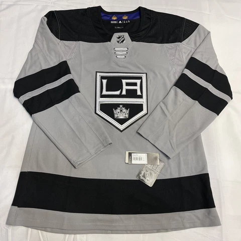 Adidas NHL Los Angeles Kings Alternate Authentic Hockey Jersey Men’s Size 52 Cover