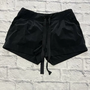 Lululemon Damen Shorts Break Away 6 schwarz Bündchen Saum Taschen - Bild 1 von 7