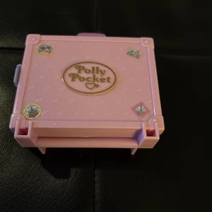 Polly Pocket POLLY IN PARIS Vacation Fun Playset COMPLETO 1996 Vintage Bluebird - Foto 1 di 4