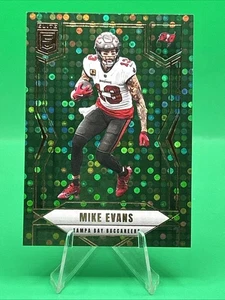 2025 Panini Donruss Elite Disco Green Mike Evans - Buccaneers #61 Tampa Bay - Bild 1 von 2