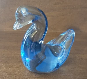 Entzückende Vintage Mini Klar Blau Glas Schwan Figur 3" Briefbeschwerer Dekor - Bild 1 von 10