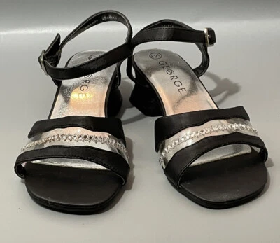 NUEVO SIN ETIQUETAS/NUEVO SIN CAJA SANDALIA NIÑA TELA SATINADA NEGRA Y DIAMANTES DE IMITACIÓN ELEGANTE FIESTA GLAMOUR TALLA 12.5 Foto 1 de 4
