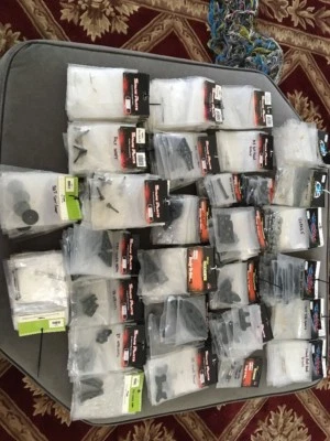 Himoto 1/16 Eléctrico RC Lote de Piezas Nuevas (Nuevo) HSP Redcat Amax Exceed SST WLToys Foto 1 de 4