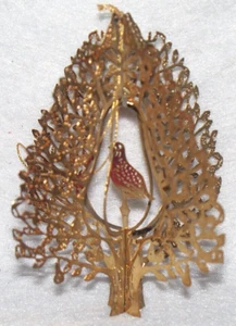 18KT GOLD PLATED PARTRIDGE IN A PEAR TREE CHRISTMAS ORNAMENT - Picture 1 of 3