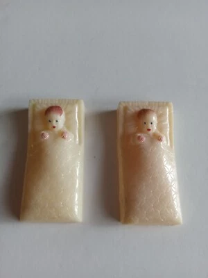 2 Vintage Renwal No. 120 BABY IN BED Dollhouse Furniture  - Image 1 of 4