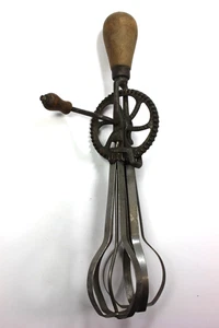 Antique TAPLIN Mfg. Co. New Britain, Conn. EGG BEATER Patented Nov. 24, 1905 - Picture 1 of 4