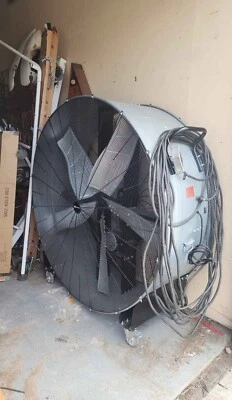 NEW Utilitech 60" shop fan, five blades, on wheels - Image 1 of 2
