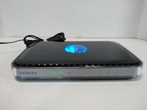 Netgear WNDR3300 300 Mbps 4-Port 10/100 Wireless N RouterbWNDR3300 - Picture 1 of 3