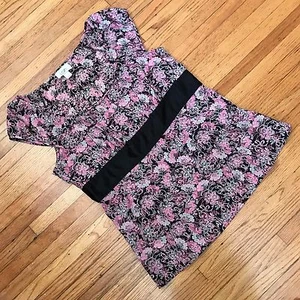 Ann Taylor Loft Size Large Cap Sleeve Pink and Black Floral Blouse Shirt - Picture 1 of 5