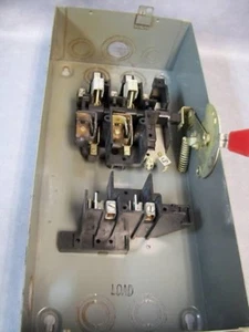 TG3223 GE Safety Switch 100 amp 240V 2 Pole - Picture 1 of 4