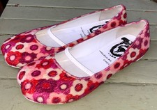 irregular choice split toe