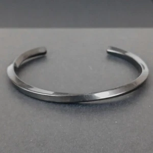 Mens Twisted Black Cuff Bracelet Stainless Steel Viking Modern Norse Bangle - Picture 1 of 7