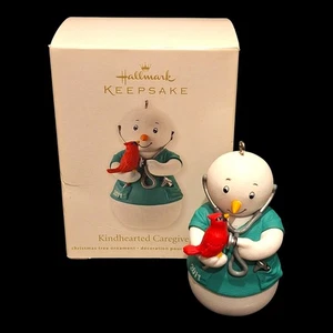 Hallmark Keepsake Ornament 2011 Kindhearted Caregivers infermiere cardinale medico - Foto 1 di 7