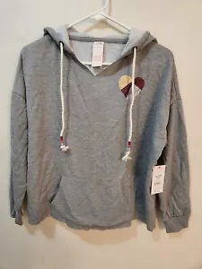 Secret Treasures Women's Heart Gray Hoodie Pullover Pajama Top XS "NWT" - Picture 1 of 7