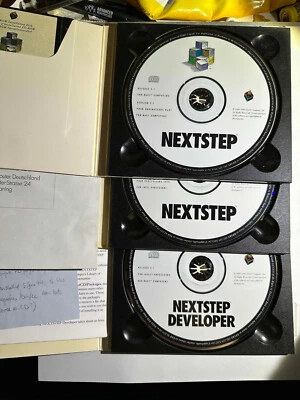 NeXTSTEP 3.1 User 68K Intel  Operating System , NeXTSTEP 3.1  Fat Developer 3CDs - Image 1 of 3