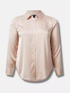 Torrid ~ Madison Satin Button-Up Long Sleeve Shirt ~ Size 2 ~ NWT - Picture 1 of 4
