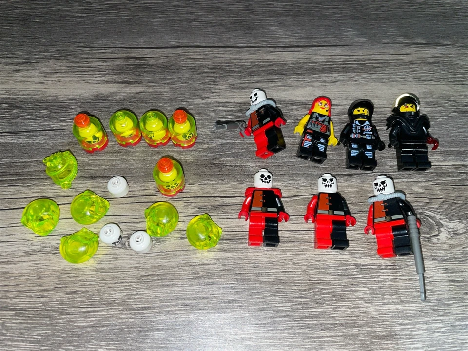 Lot of Lego Alpha Team Minifigures And Other Pieces. - Image 1 of 4