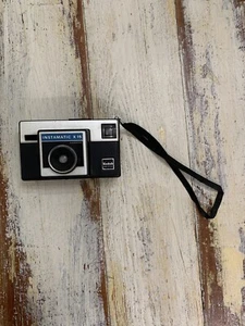 Kodak Instamatic X-15 Color Outfit Vintage Flash Film Camera Not Tested USA Made - Picture 1 of 6