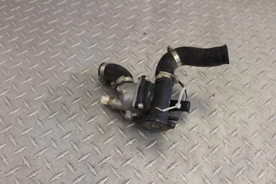 2009 KAWASAKI VULCAN 900 VN900B КЛАССИЧЕСКИЙ ТЕРМОСТАТ КОРПУС - Изображение 1 из 4