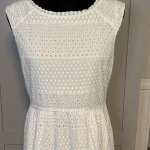 J. Crew Sleeveless 100% Cotton Eyelet Embroidered Sheath Dress Summer Sz. 8 Knee - Picture 1 of 13