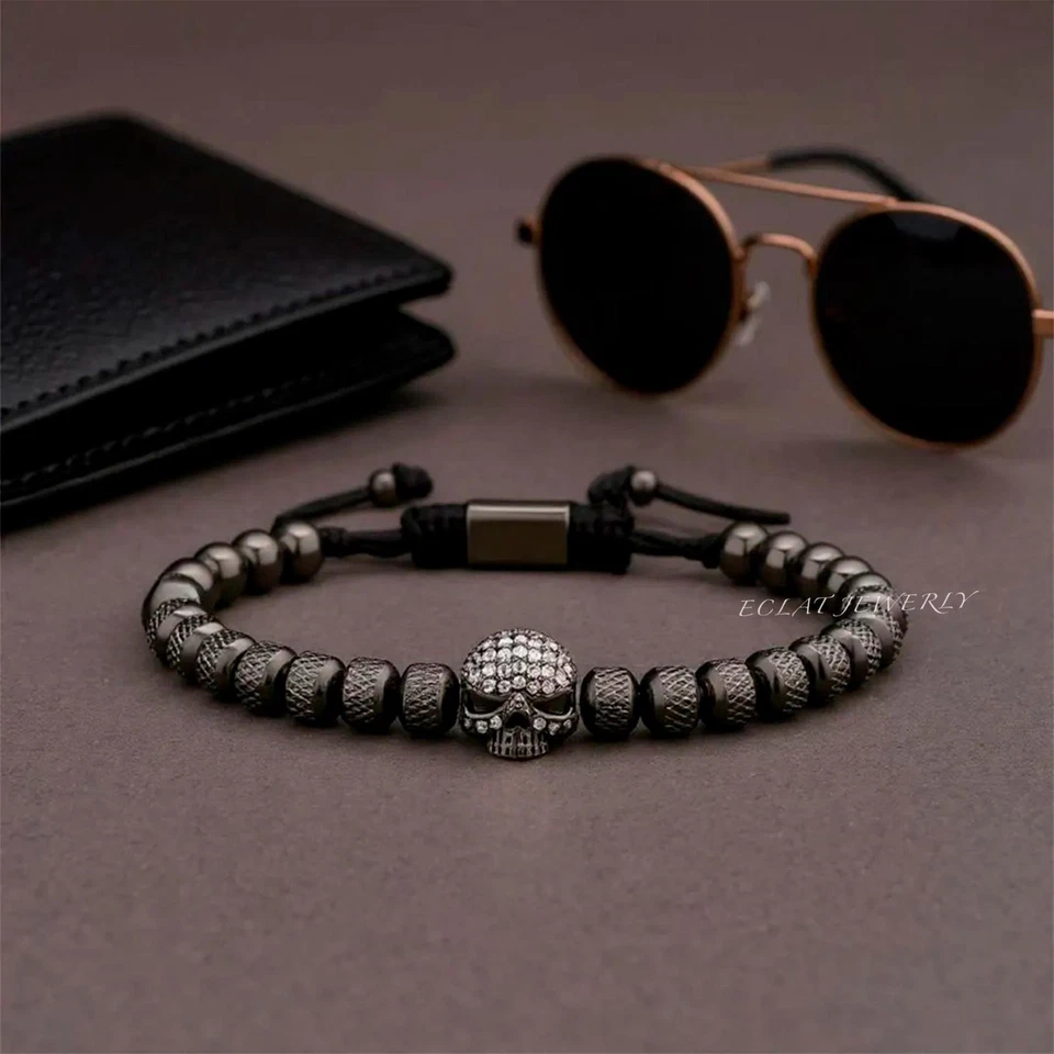 Мужской браслет с бисером и черепом: бусины из медного сплава, хрустальная подвеска, регулируемый шнур - Изображение 1 из 4