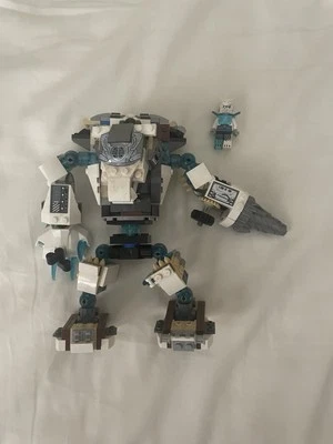 Lego Chima Icebite Claw Driller 70223 With 1 Minifigure (used Incomplete) - Image 1 of 4