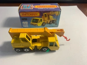 Camión grúa Matchbox Superfast # 49 amarillo vintage casi nuevo - Imagen 1 de 8