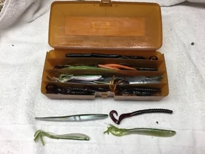 Lote CAJA GUSANOS DE PESCA - Imagen 1 de 5