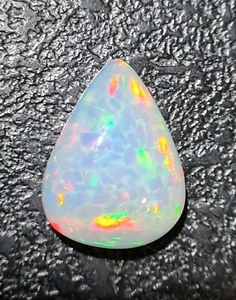 Bodenfund/ Edelstein/WeloOpal/ Mineral/ Investition/ Schmuck/ Heilstein/Opal  - Bild 1 von 15