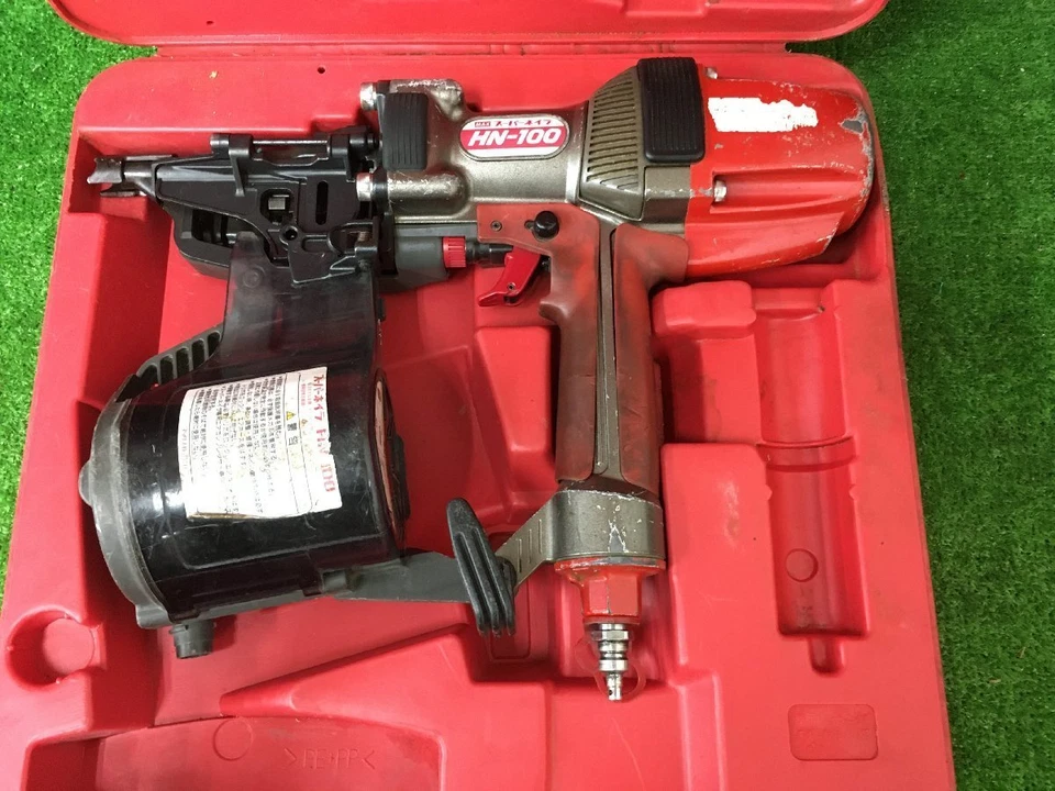 MAX High Pressure Nail Gun HN-100 for nails 65~100mm w/Case from Japan - Image 1 of 4