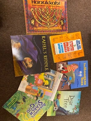 Jewish Story Books Pop-Up HANNUKAH PJ Library Lot of 7 Books Next-to-New - Image 1 of 4