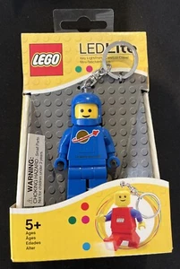 RARE 2012 LEGO Space Astronaut LED Lite Keychain NOS New - Picture 1 of 11