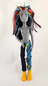 Monster High Freaky Fusion Neighthan Rot 2013 Fashion Doll Unicorn Boy - Picture 1 of 9