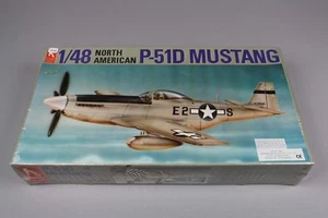 ZF238 Hobbycraft 1/48 maquette avion HC1514 north american P-51D mustang USAF - Bild 1 von 4