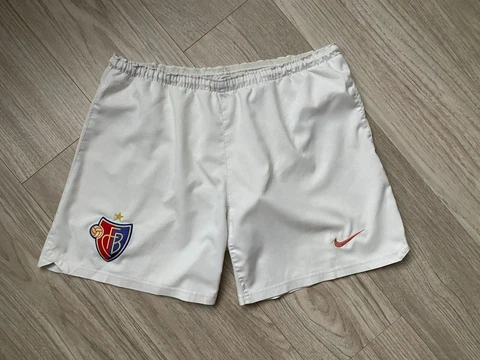 FC BASEL 1893 FOOTBALL SHORTS ORIGINAL NIKE SIZE M Cover