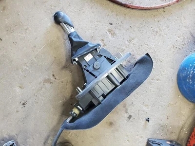 Shifter MACAN     2015 Transmission Shift 1744809 - Image 1 of 4