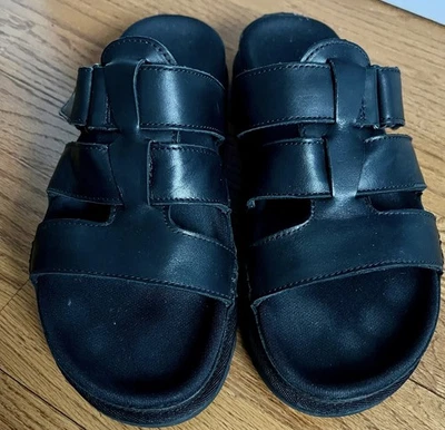 Sandália Feminina UGG Goldenstar Slides Preta Tamanho 8.5 - Imagem 1 de 4