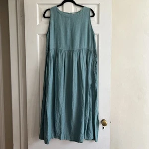 Vestido Ichi Antiquites lino verde azulado color tinte lino sin mangas O/S $325 Oroboro - Imagen 1 de 14