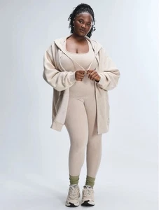 Savage Fenty ESSENTIAL FLEECE ZIP-UP HOODIE Beige Gr. M - Bild 1 von 3